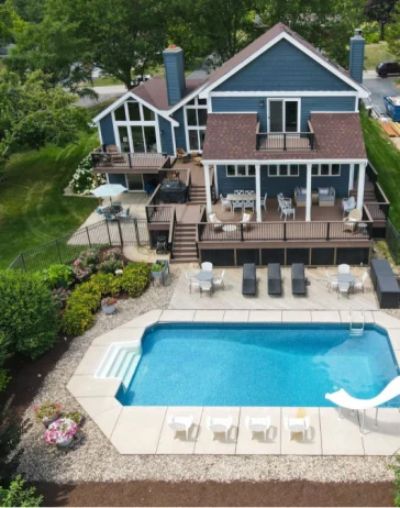 Cover Image Lakefront Lodge
